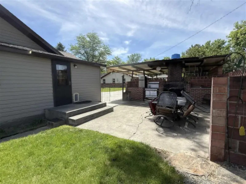 764 Shoshone Ave Lovell #8