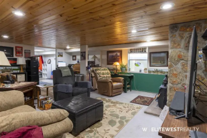 807 Road 8 1/2 Powell #41