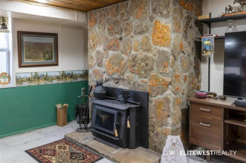 807 Road 8 1/2 Powell #42