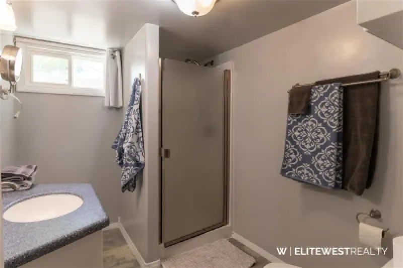 807 Road 8 1/2 Powell #47
