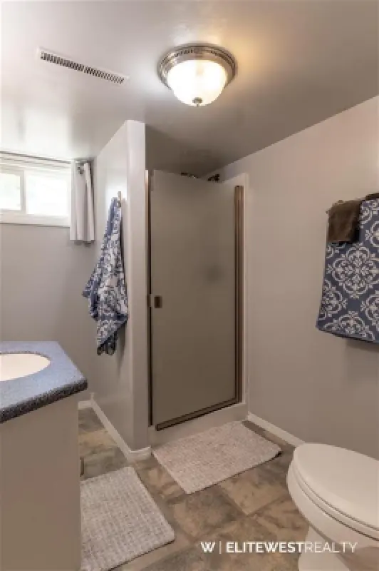 807 Road 8 1/2 Powell #48