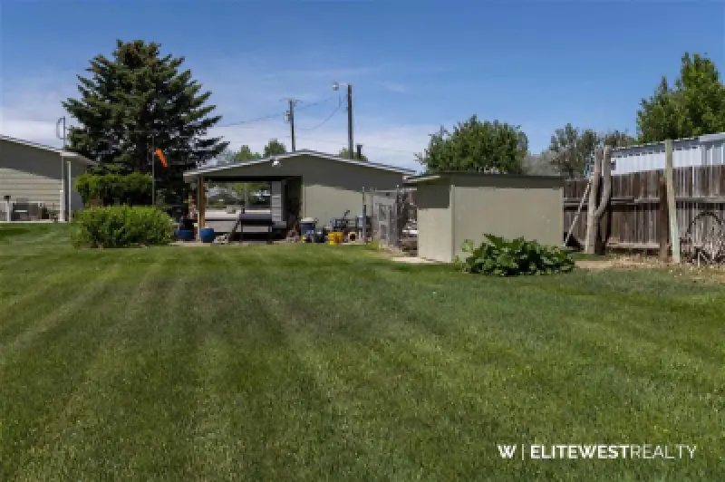 807 Road 8 1/2 Powell #68