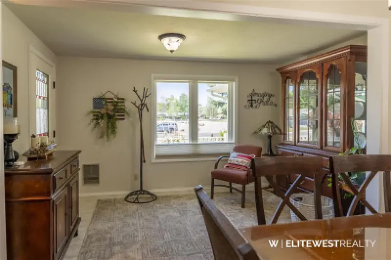 807 Road 8 1/2 Powell #7