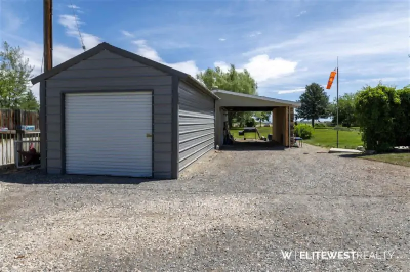 807 Road 8 1/2 Powell #78