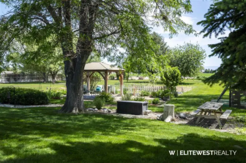 807 Road 8 1/2 Powell #85