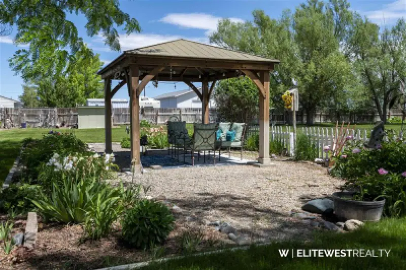 807 Road 8 1/2 Powell #92