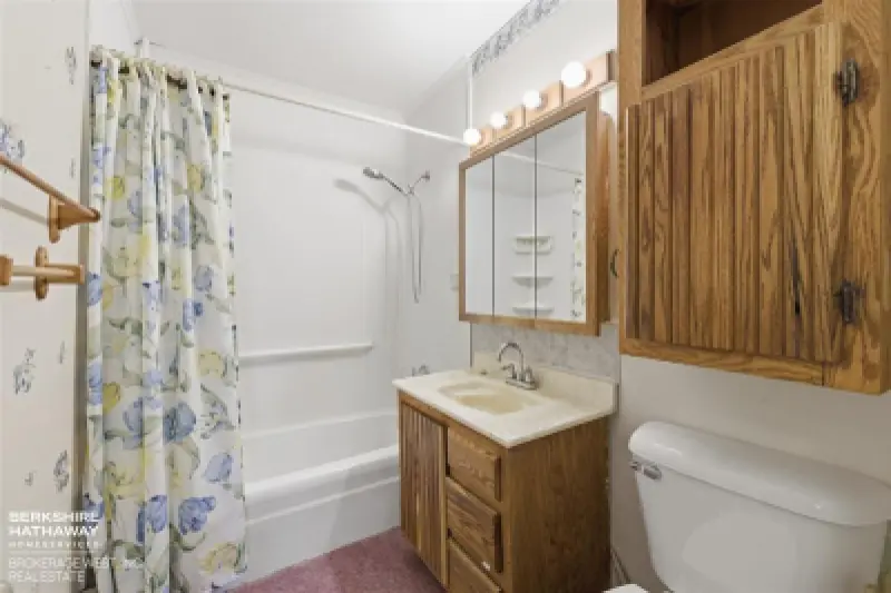 121 Buena Vista Ave Cody #13