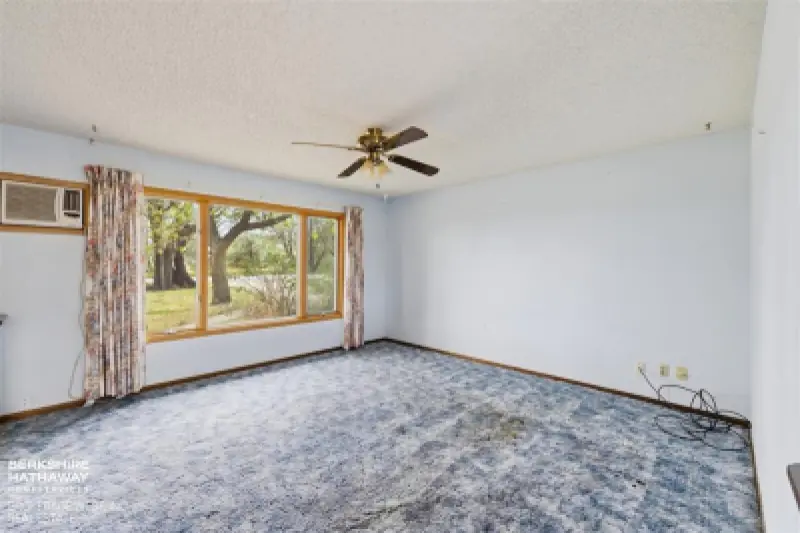 121 Buena Vista Ave Cody #4