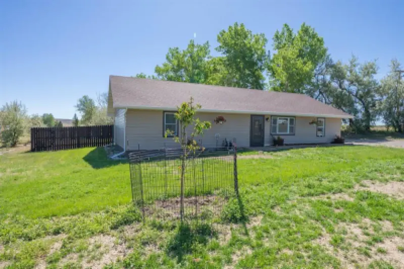 2132 26th St Cody #24