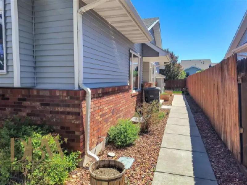 1208 Sage Brush St Cody #4
