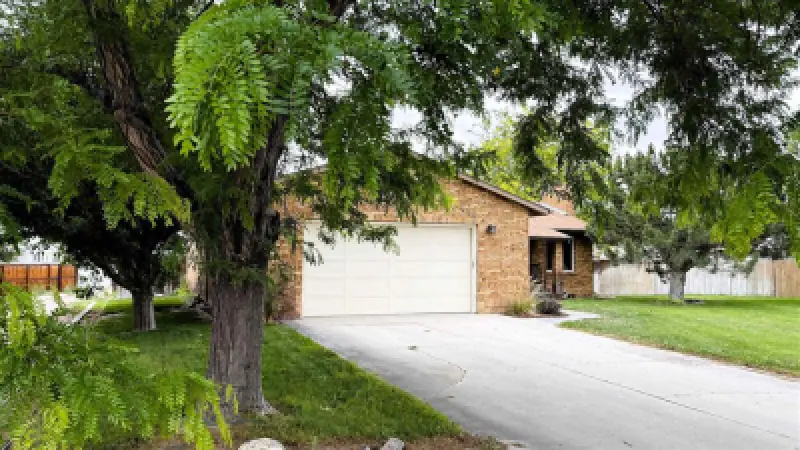 406 Meadowlark Lane Worland #4