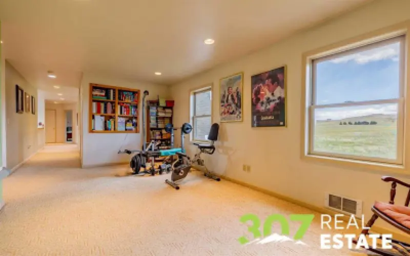 67 Panorama Ln Cody #35