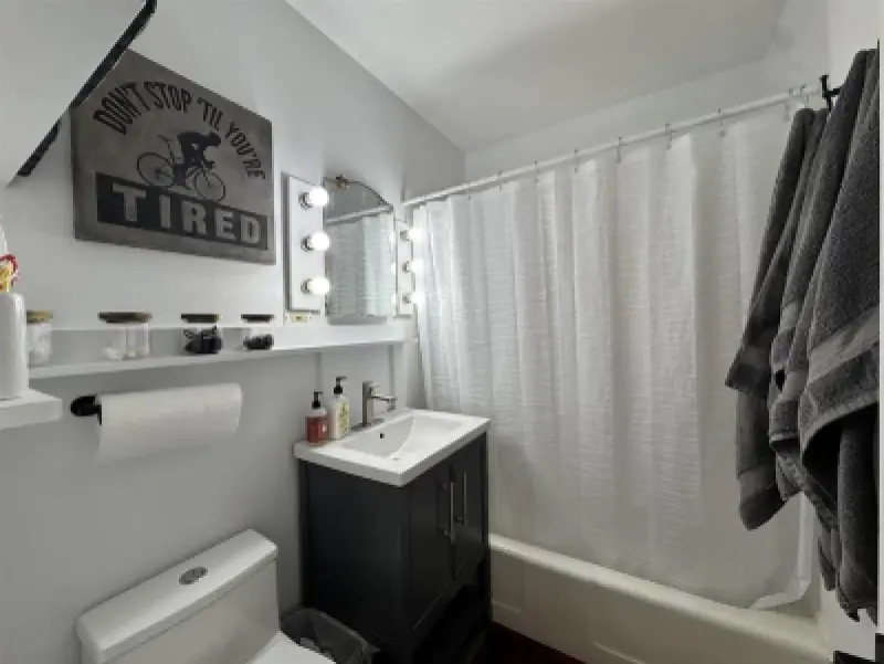 524 Avenue F Powell #11