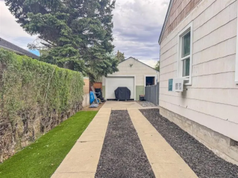 524 Avenue F Powell #15