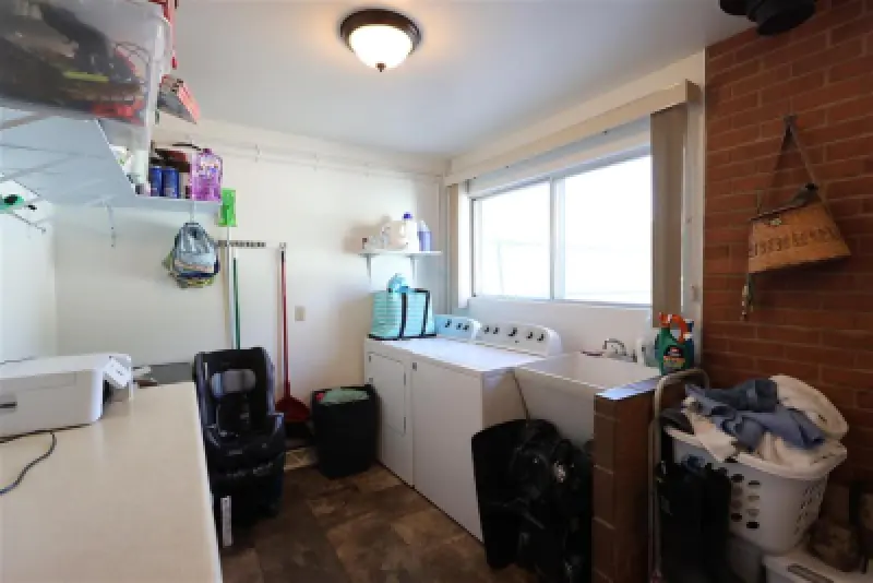 424 Division St Powell #8