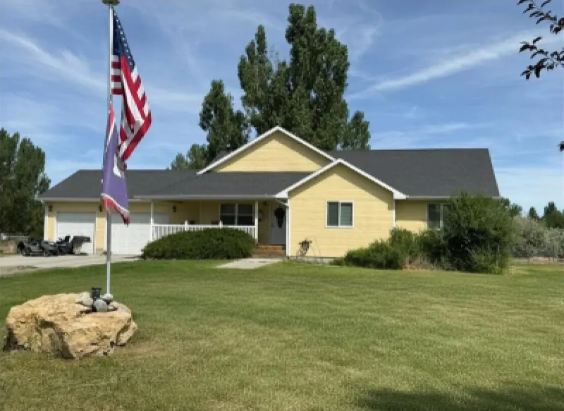 101 Pa Gari Worland #1