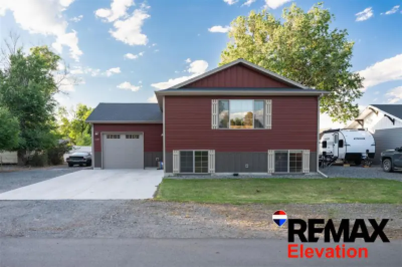 2607 West Ave Cody #2