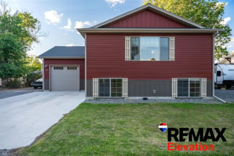 2607 West Ave Cody #3