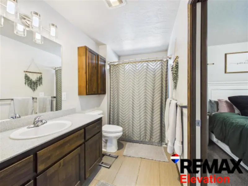 2607 West Ave Cody #30