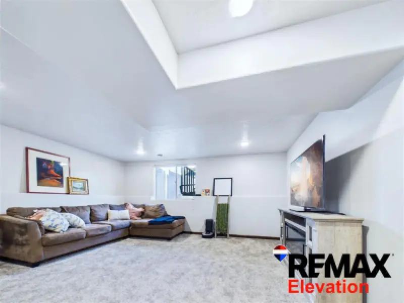 2607 West Ave Cody #35