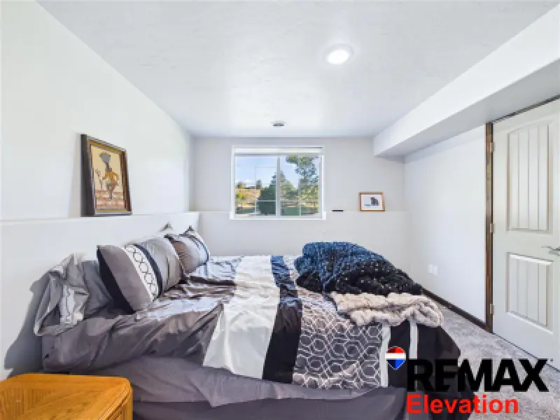 2607 West Ave Cody #38