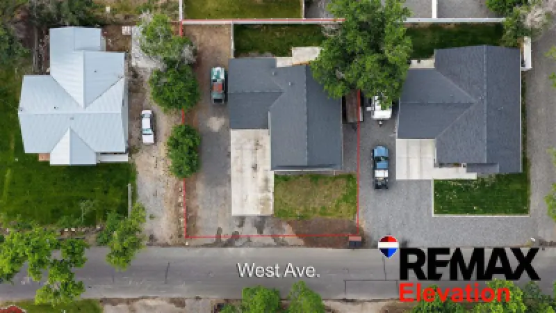 2607 West Ave Cody #51