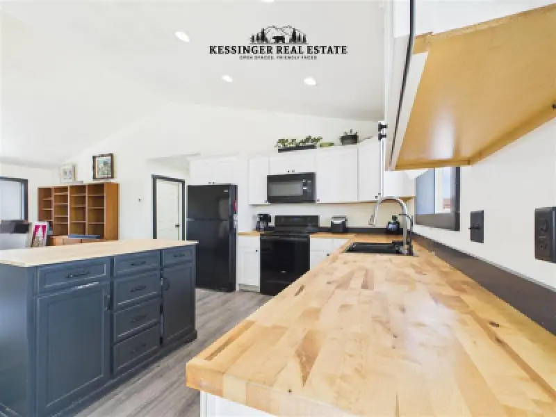 1133 Barrows Rd Powell #9