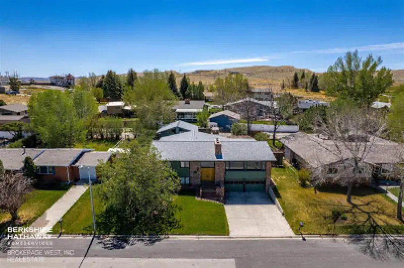 1214 Birch Ln Cody #8