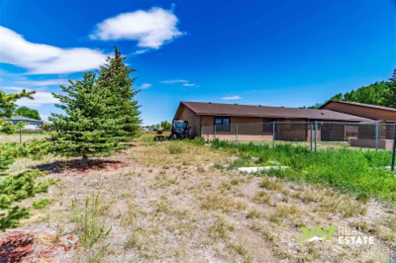 5570 Greybull Hwy Cody #112