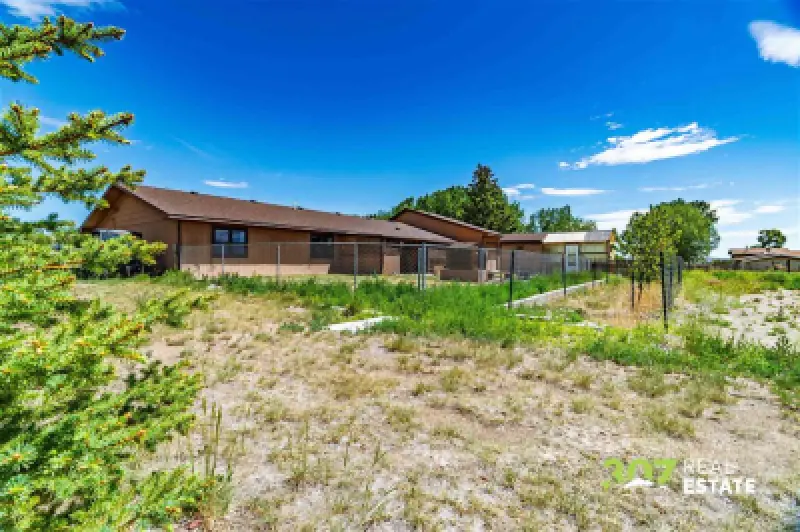 5570 Greybull Hwy Cody #113