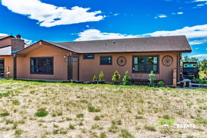 5570 Greybull Hwy Cody #118