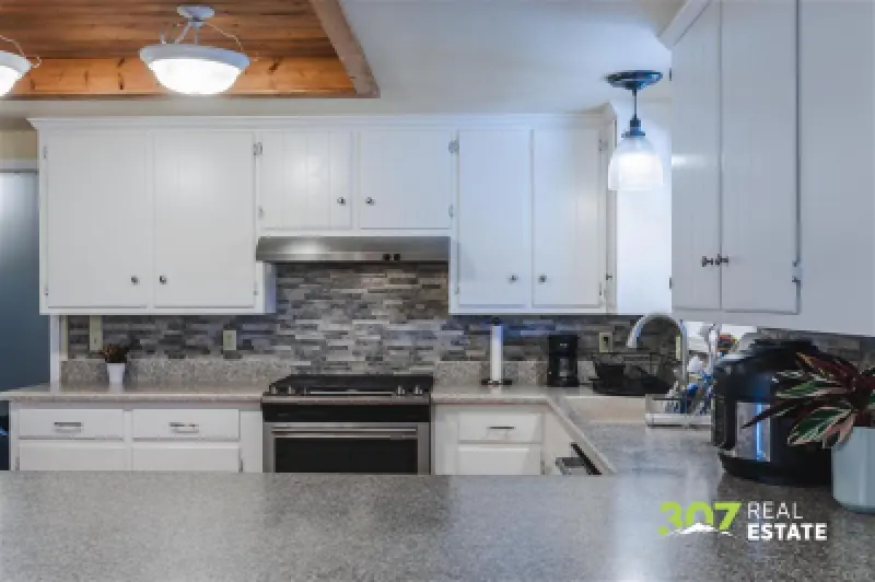 5570 Greybull Hwy Cody #4
