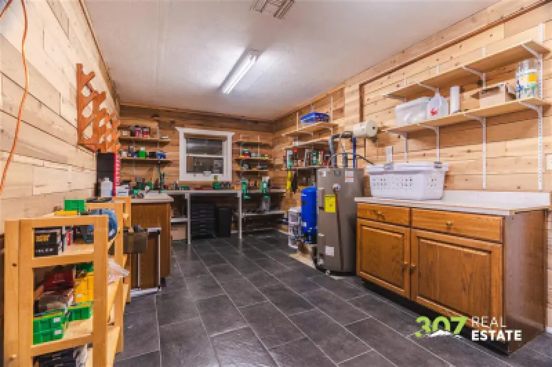 5570 Greybull Hwy Cody #70
