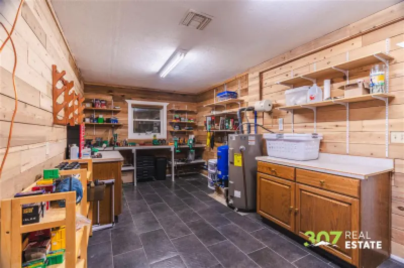 5570 Greybull Hwy Cody #71