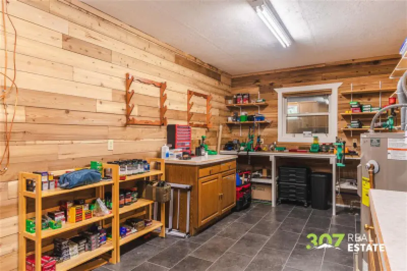 5570 Greybull Hwy Cody #72