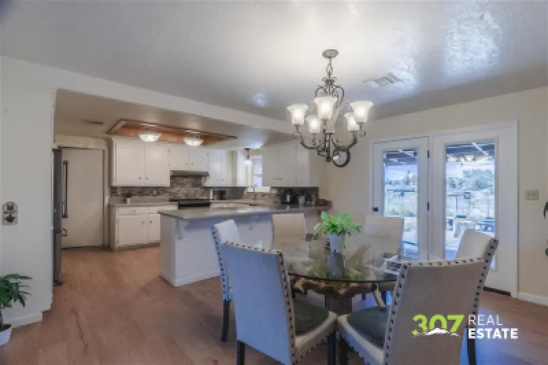 5570 Greybull Hwy Cody #8