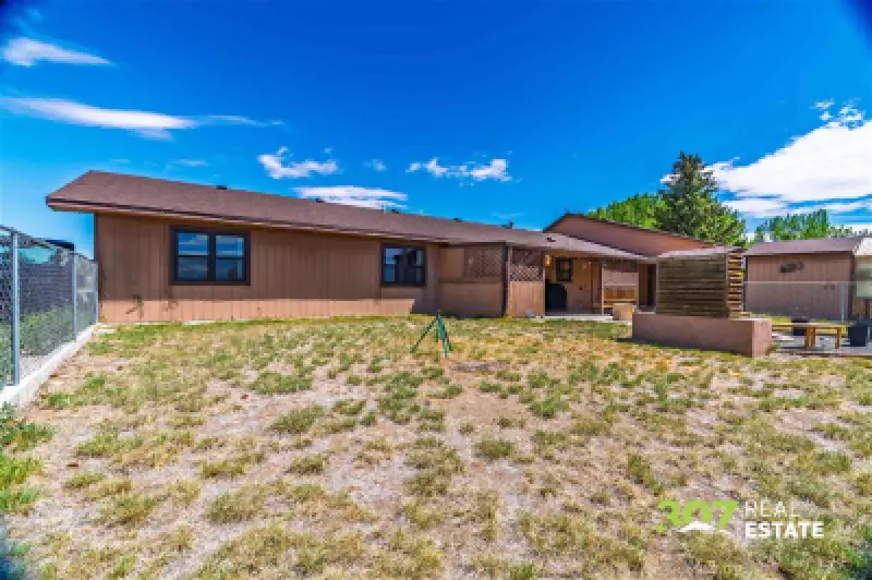 5570 Greybull Hwy Cody #95