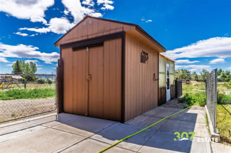 5570 Greybull Hwy Cody #98