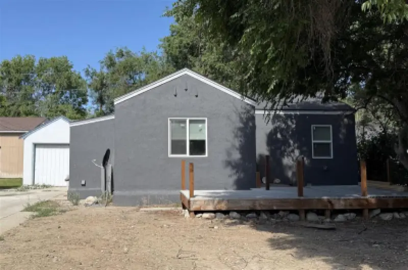 436 S Ferris St Powell #1