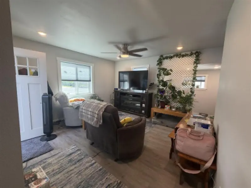 436 S Ferris St Powell #10
