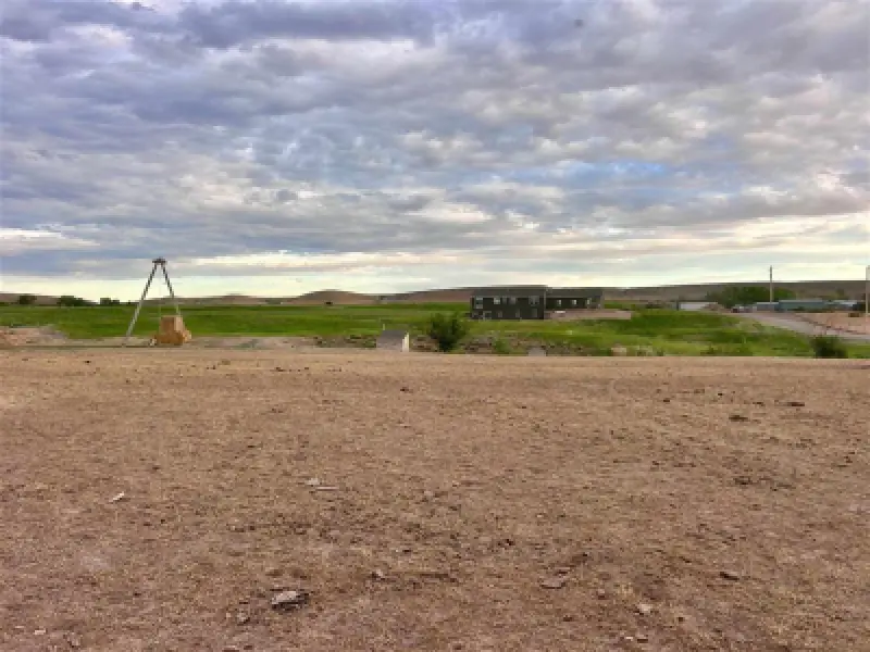 2822 Lane 33 1/2 Greybull #83