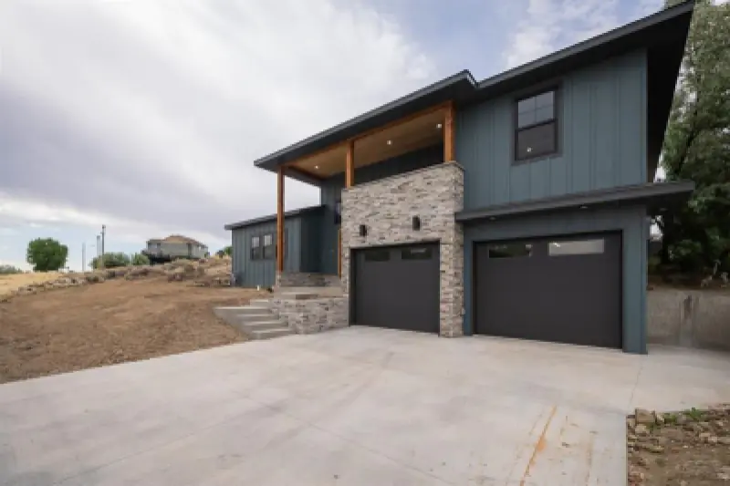 1332 Huff n' Puff Ave Cody #3
