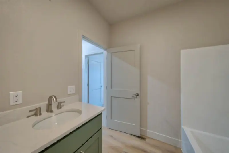 1332 Huff n' Puff Ave Cody #46