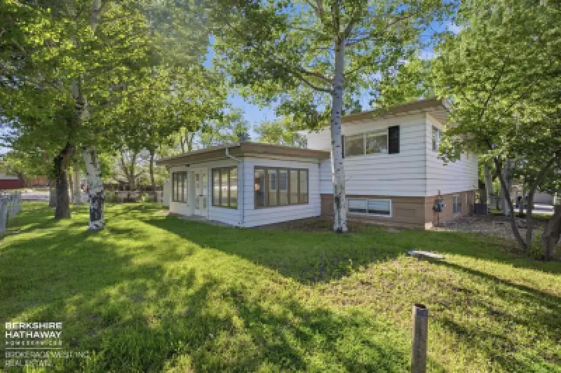 1202 Birch Ln Cody #24