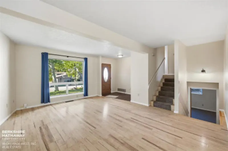 1202 Birch Ln Cody #3
