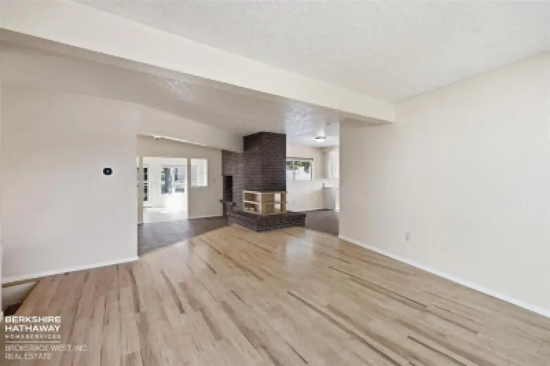 1202 Birch Ln Cody #4