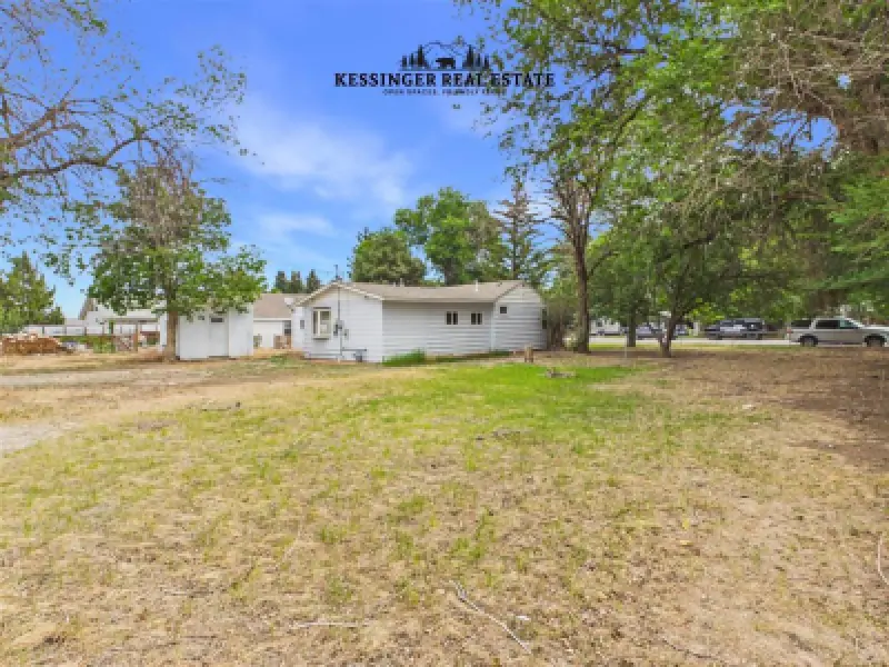 1525 19th St Cody #33