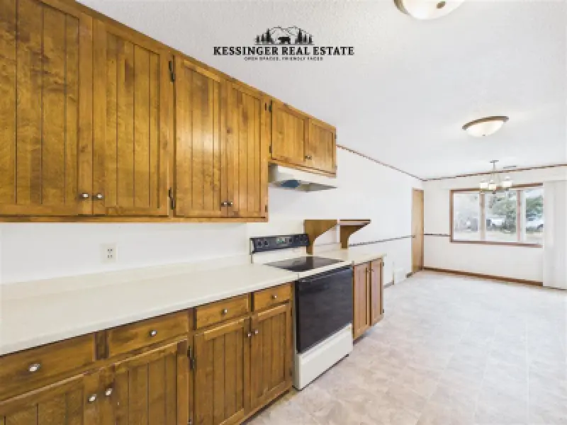 1525 19th St Cody #8