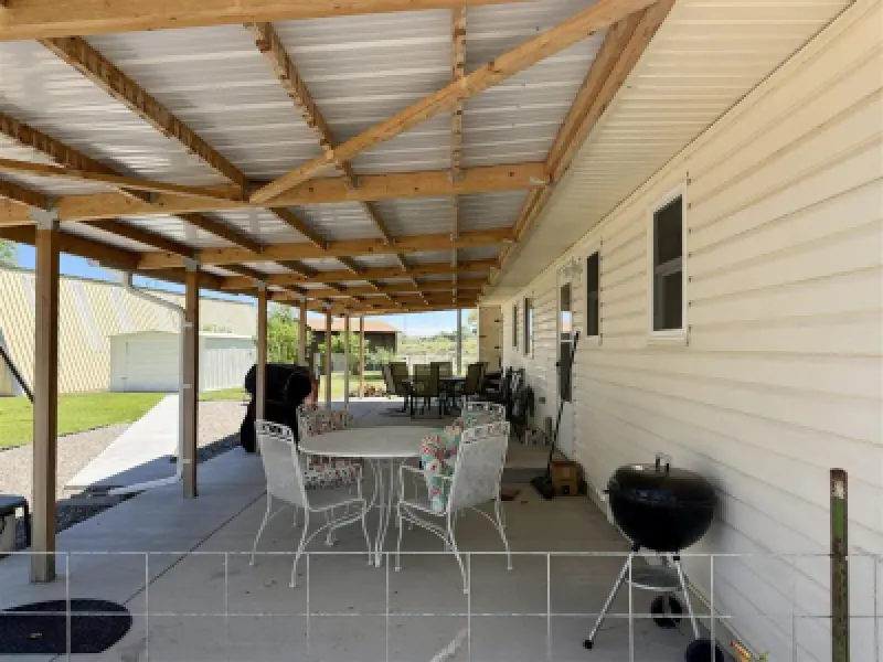 1100 Lane 15 Worland #10