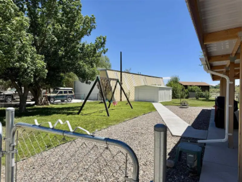 1100 Lane 15 Worland #18